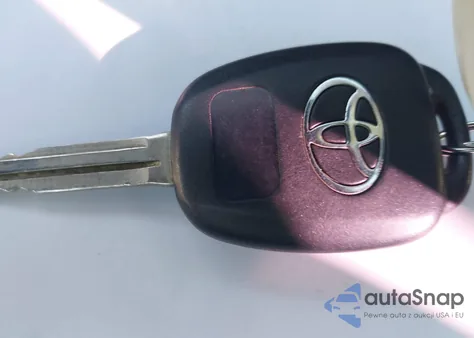 2014 Toyota Prius C One from USA, damaged, VIN JTDKDTB32E1557743